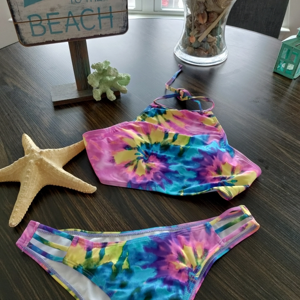 Awesome boho tie dyed suit